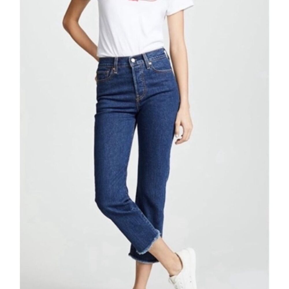 Levi’s wedgie straight high rise button fly raw hem jean size 24 - Picture 10 of 10